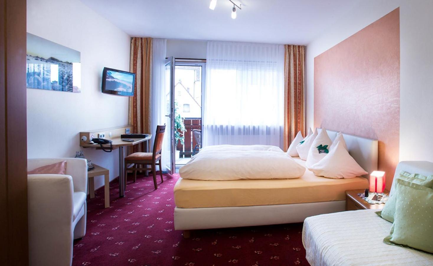 Hotel Gasthof Zur Post Königstein in der Oberpfalz المظهر الخارجي الصورة